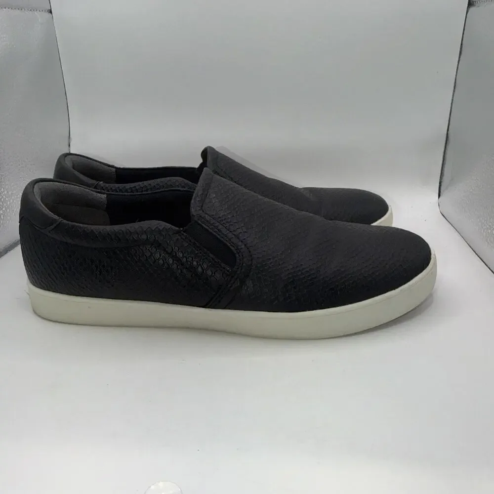 Dr. Scholls product pair